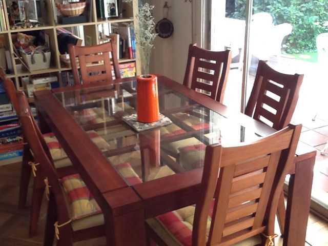 Table + 6 chaises